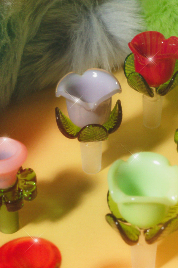 Red Eye Glass® 14mm Flower Pull-Out (204)